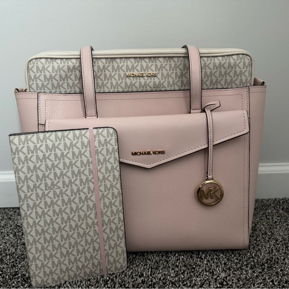 Michael Kors Pink and Cream Laptop Bag Set